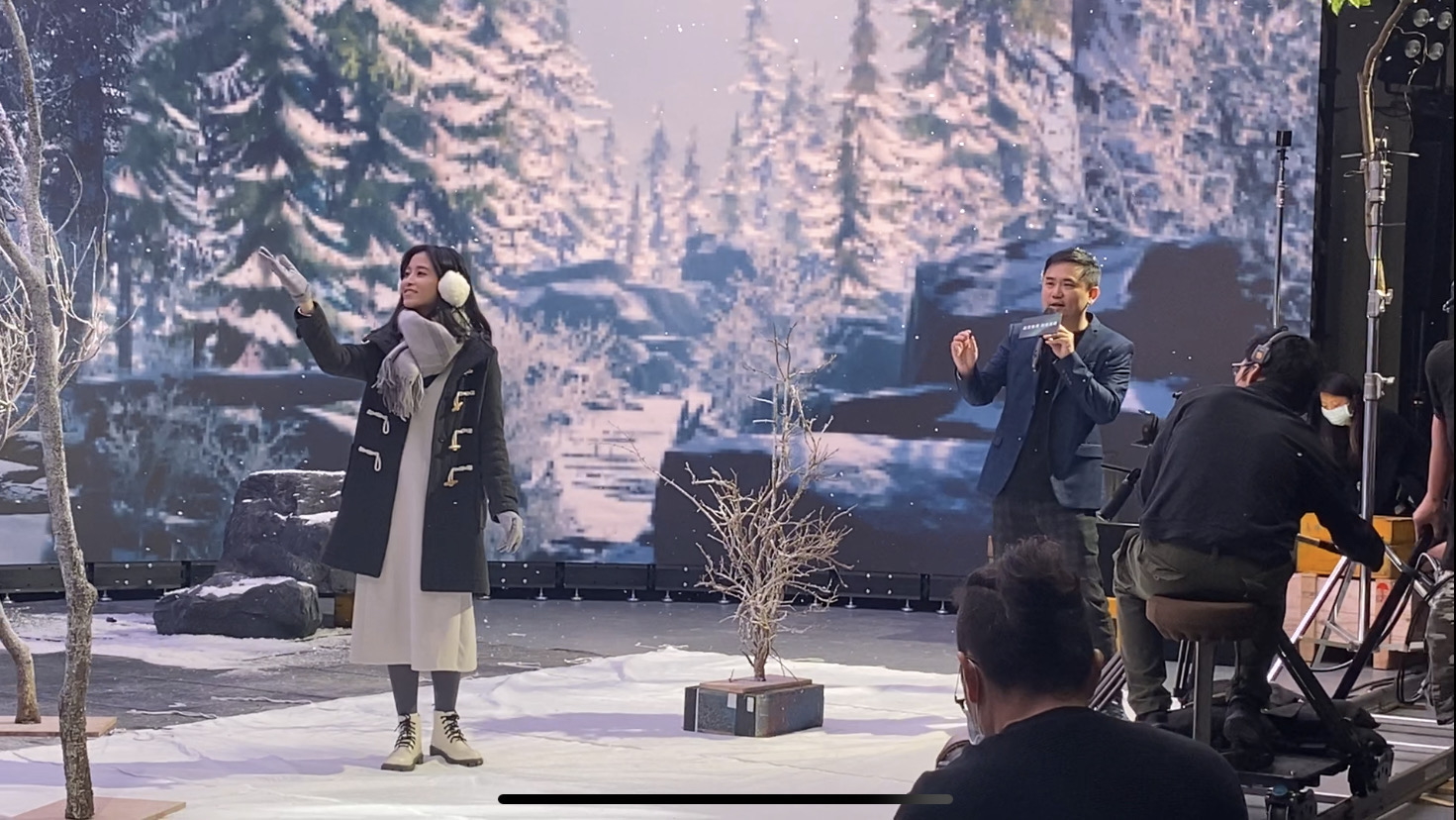 友達以ALED先進顯屏技術，與金馬獎視覺特效團隊「再現影像」攜手合作打造LED虛擬攝影棚，提供沉浸式表演體驗，並精簡拍攝成本與時間